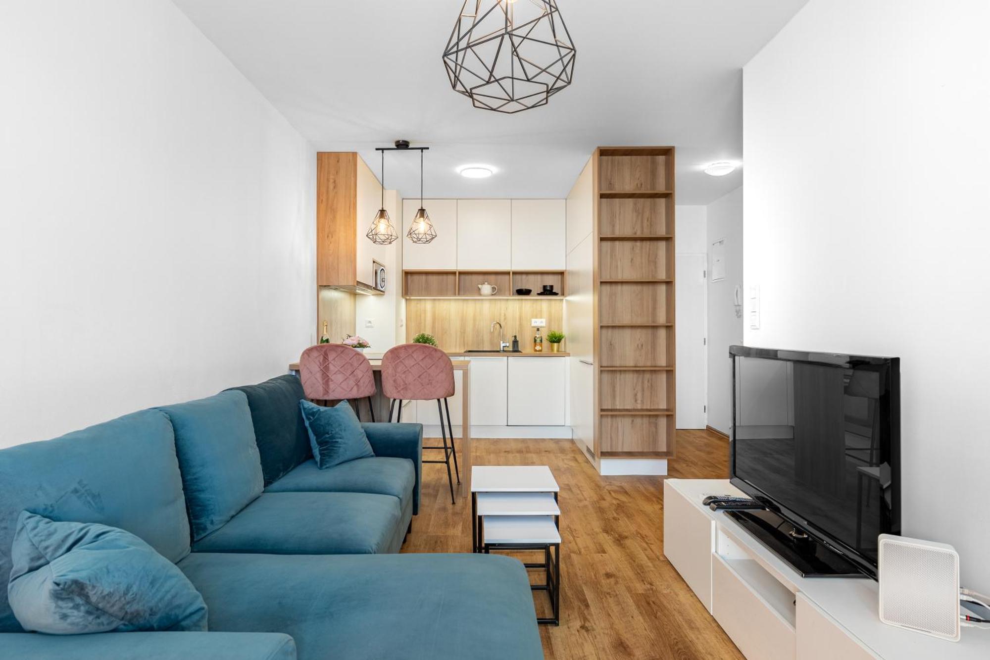 Leo Apartment - Ac & Free Parking 브라티슬라바 외부 사진